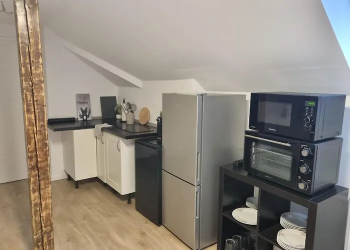Fully Furnished In Offenbach With Cozy Living Apartman Obertshausen